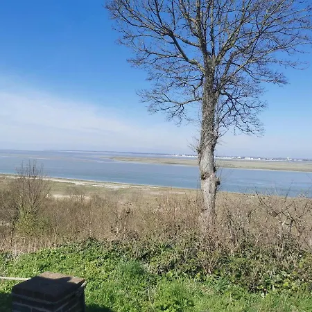 Holiday home De La Falaise