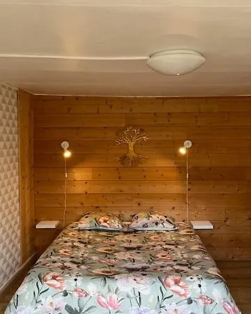 De La Falaise 別荘 *